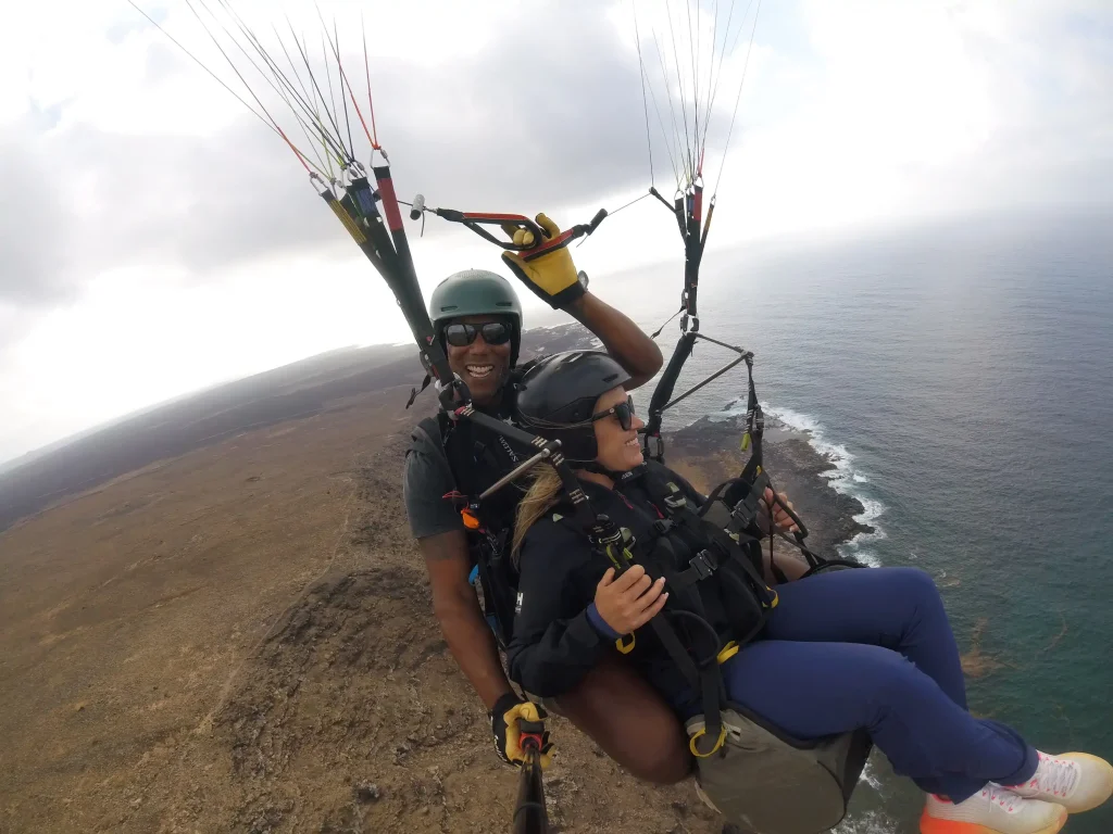 visit lazarote tandem paragliding