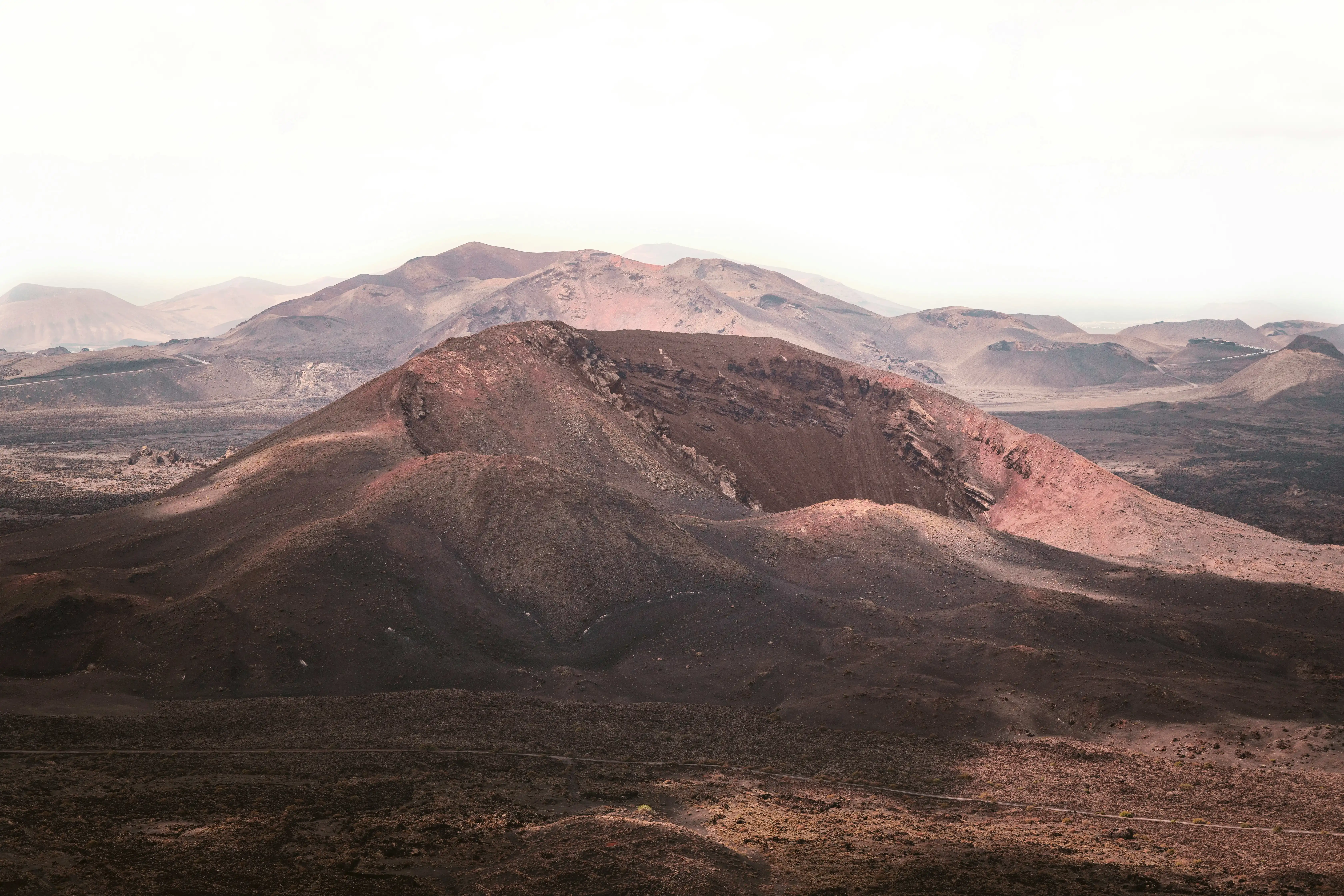 Timanfaya en 2026: entradas, horarios y cómo elegir bien tu turno